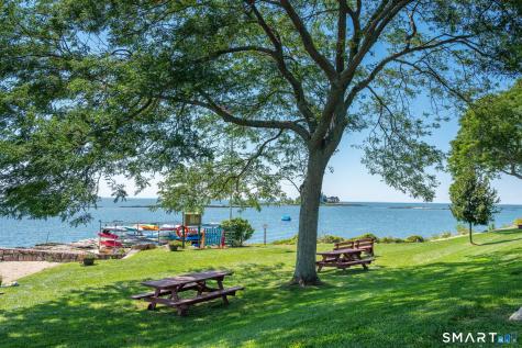31 Pawson Road Branford CT 06405