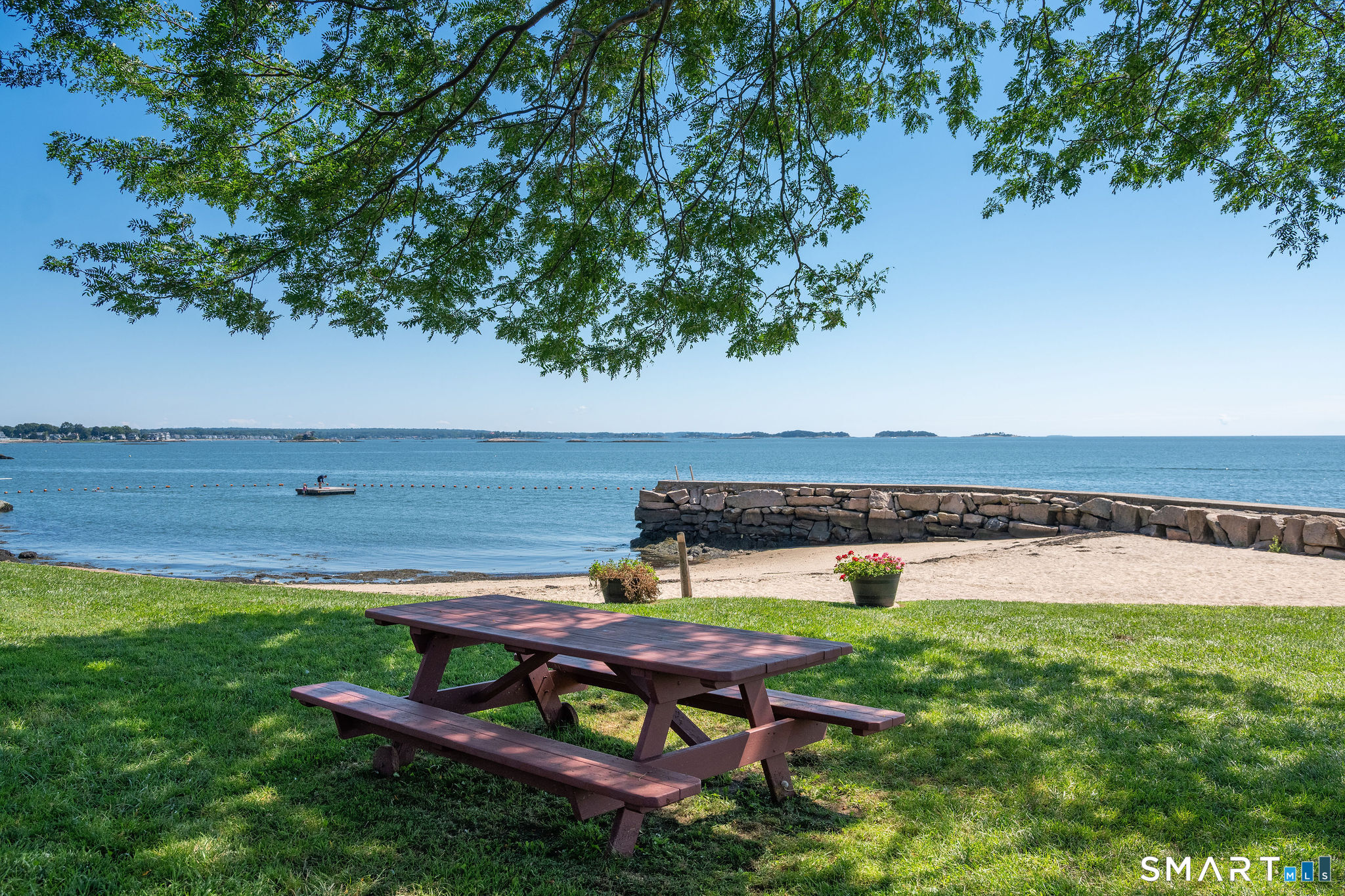 31 Pawson Road Branford CT 06405