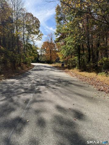 Maxfelix Drive Mansfield CT 06268