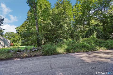 62 Coppermine Road Oxford CT 06478