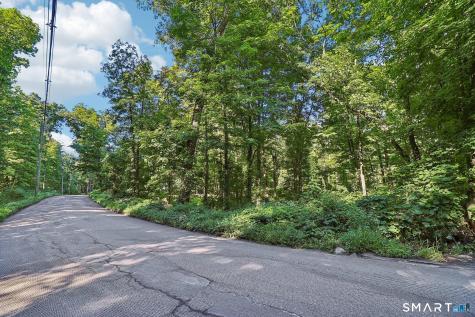 62 Coppermine Road Oxford CT 06478
