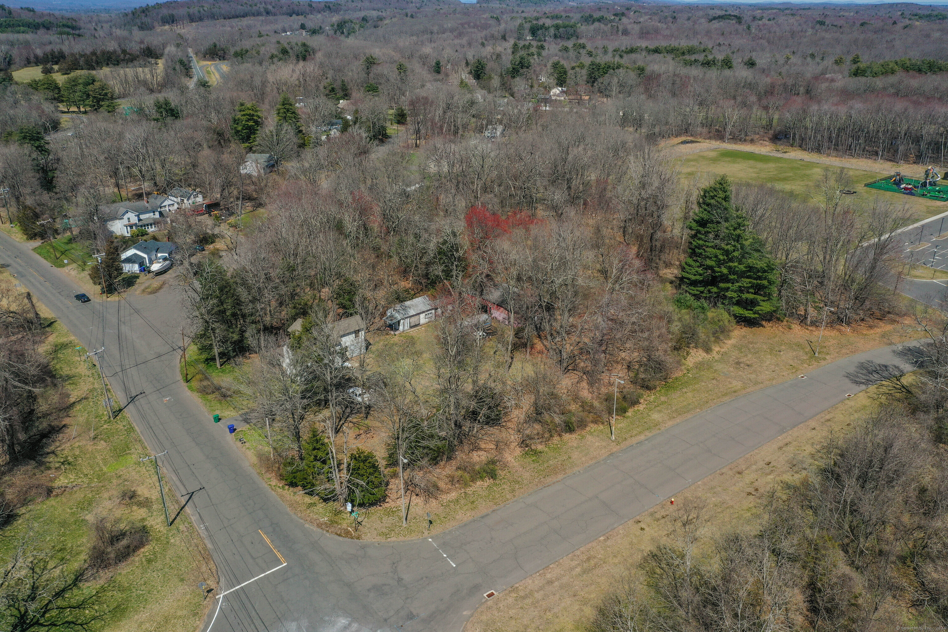 434 Tunxis Avenue Bloomfield CT 06002