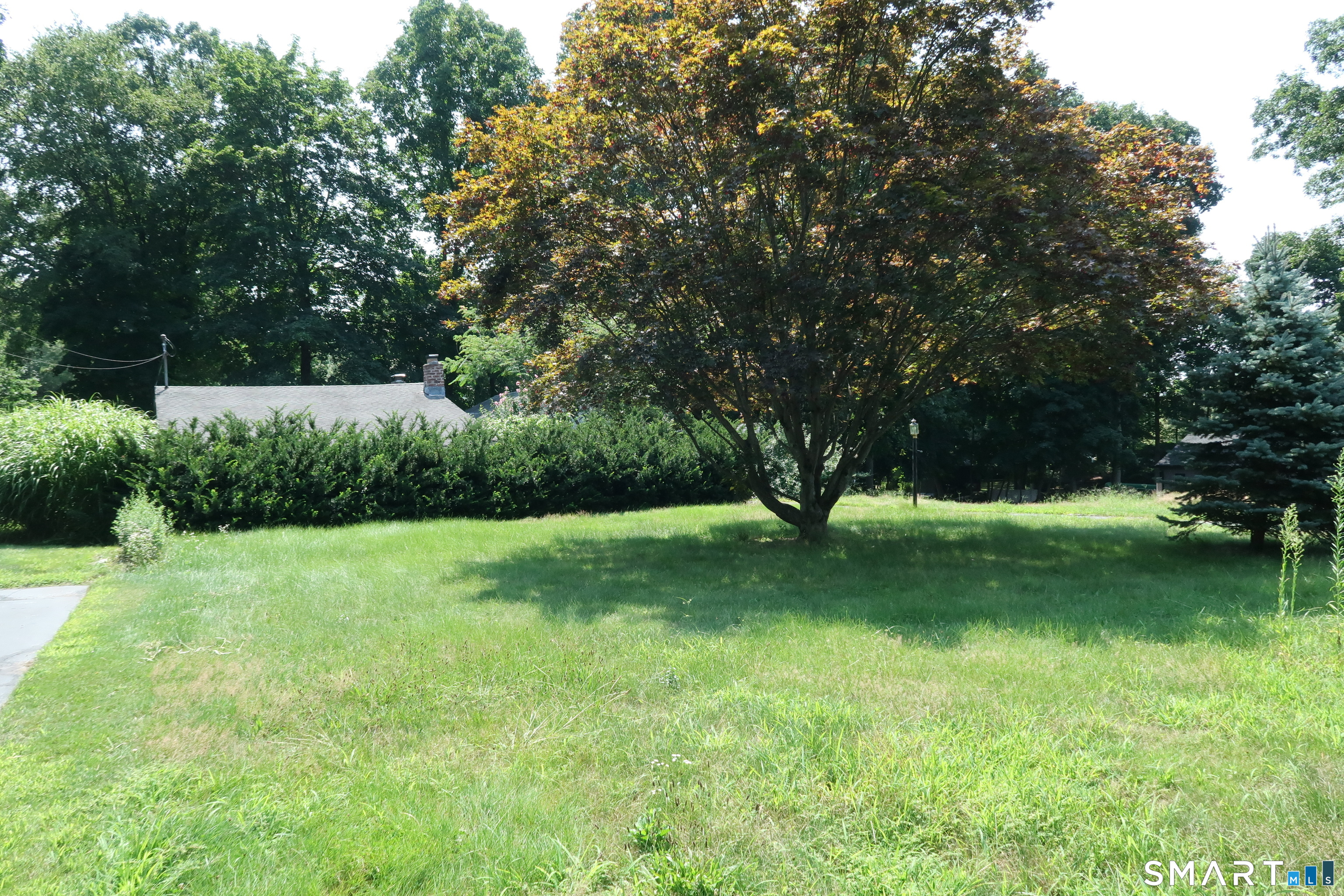 31 Middle Road Guilford CT 06437