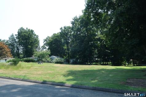 31 Middle Road Guilford CT 06437