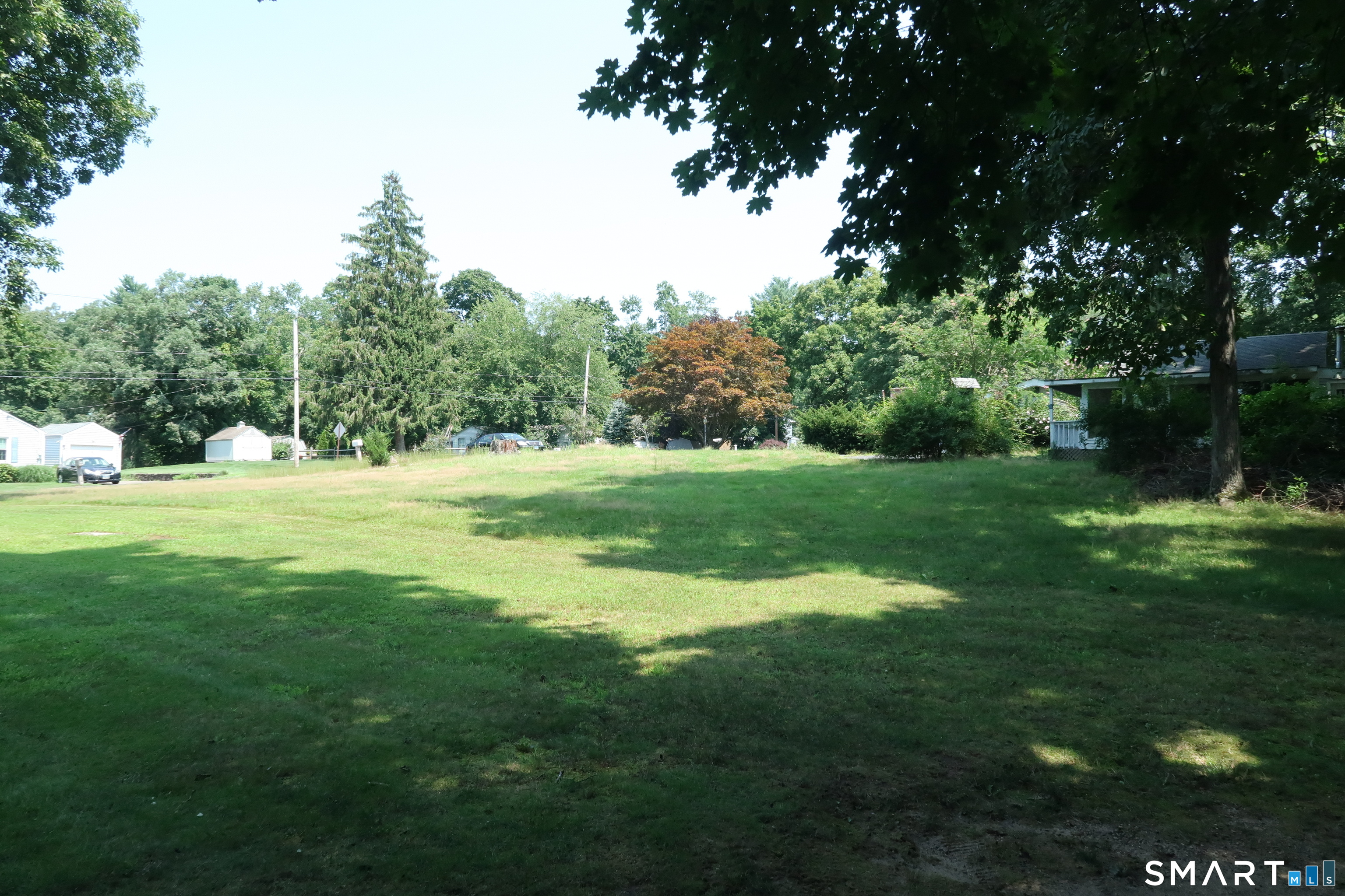31 Middle Road Guilford CT 06437