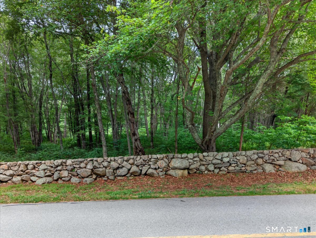 174 Montauk Avenue Stonington CT 06378
