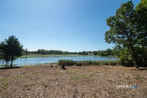 25 Montowese Street Branford CT 06405