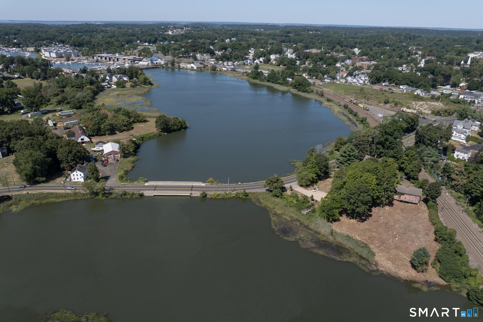 25 Montowese Street Branford CT 06405