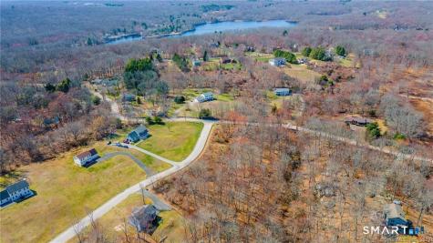 2 Fawns Meadow Road Montville CT 06370