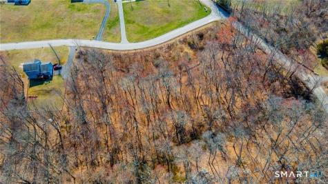 2 Fawns Meadow Road Montville CT 06370