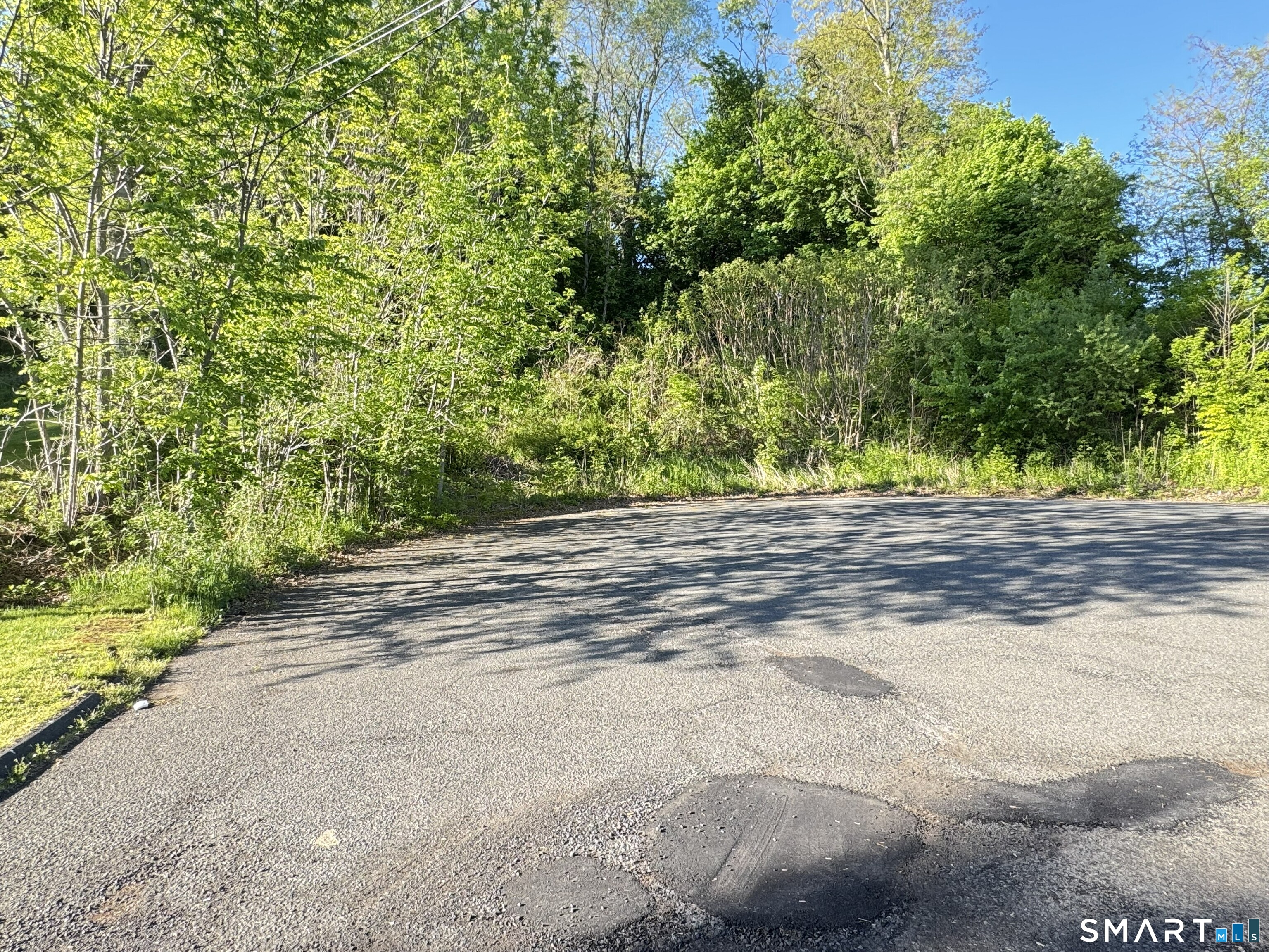15 Clayton Court New Britain CT 06053
