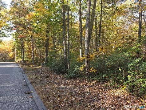 50 Burlingame Road Killingly CT 06239