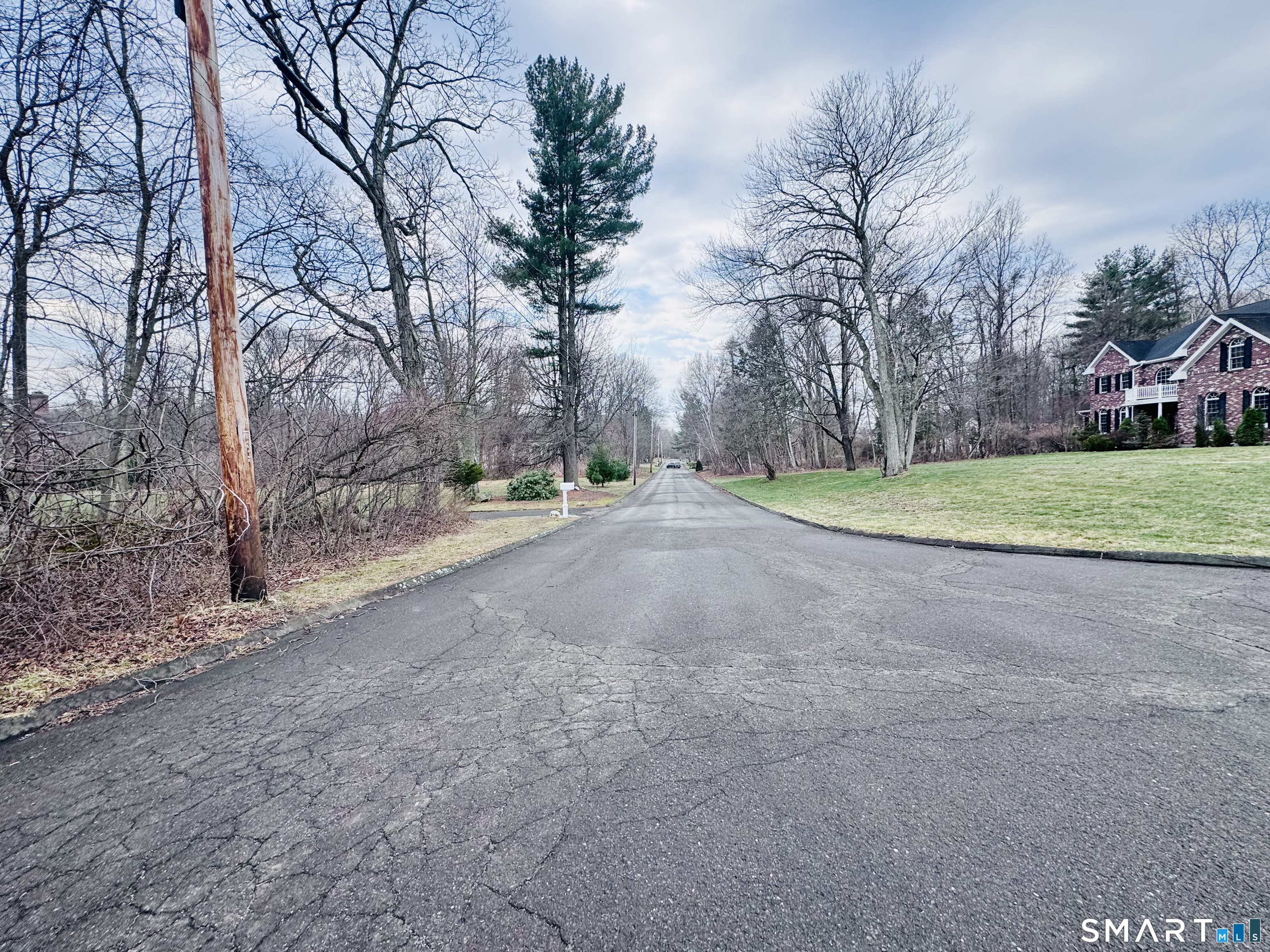 18 Jeremy Garden Lane Woodbridge CT 06525