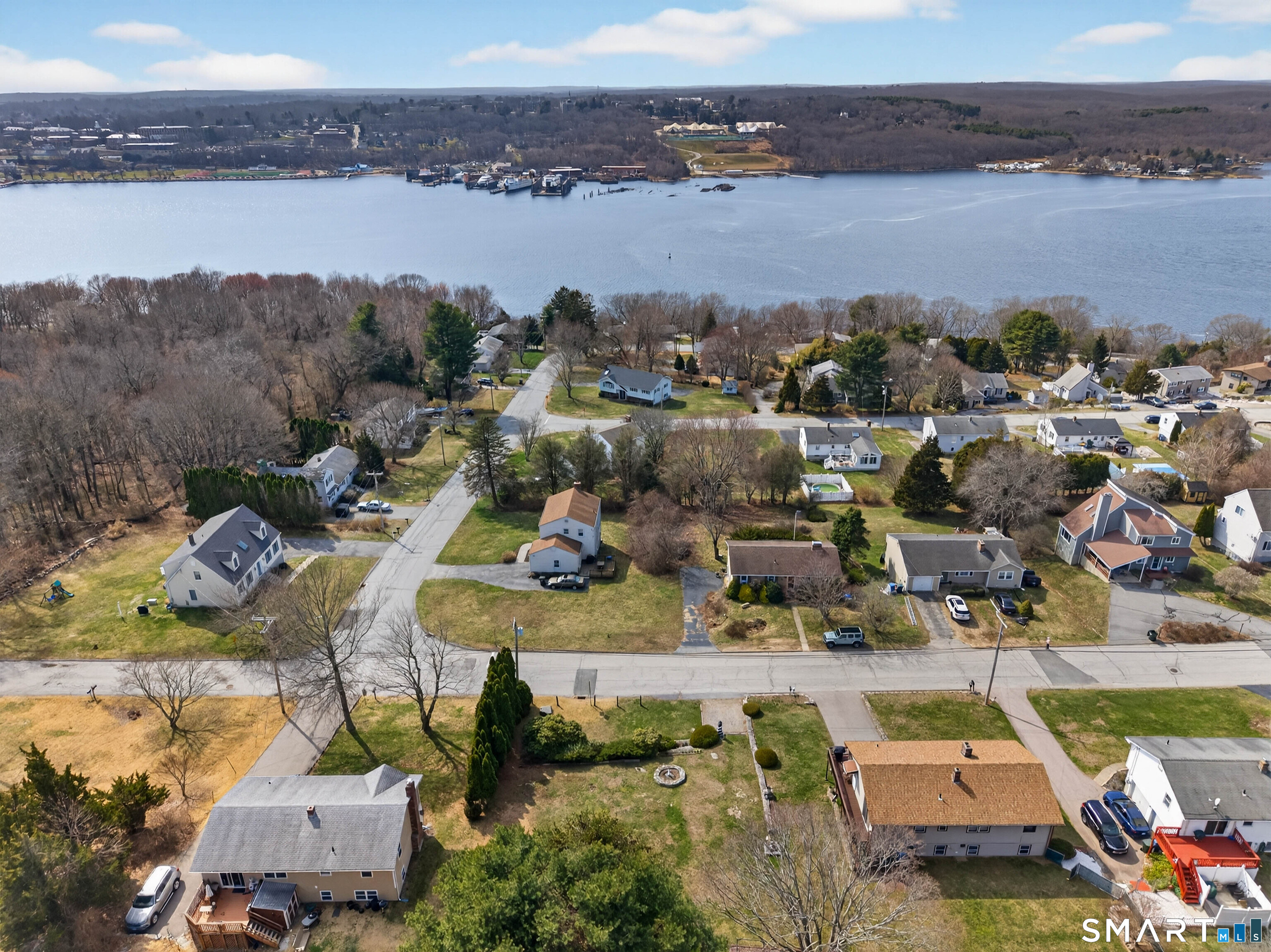 322 Virgo Drive Groton CT 06340