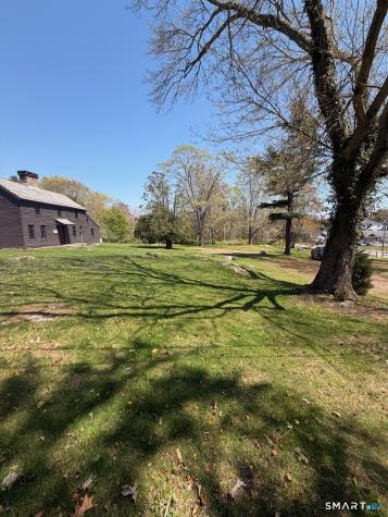 1405-1445 Boston Post Road Old Saybrook CT 06475