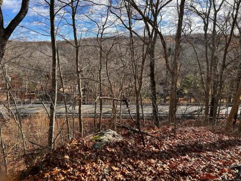 Chesterfield Road East Lyme CT 06333