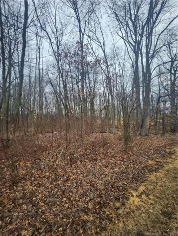 01 South Grand Suffield CT 06026