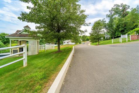 Silver Ridge Lane Naugatuck CT 06770