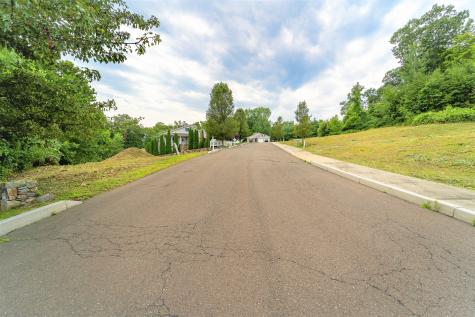 Silver Ridge Lane Naugatuck CT 06770