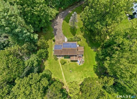 4-LA Grist Mill Lane Westport CT 06880