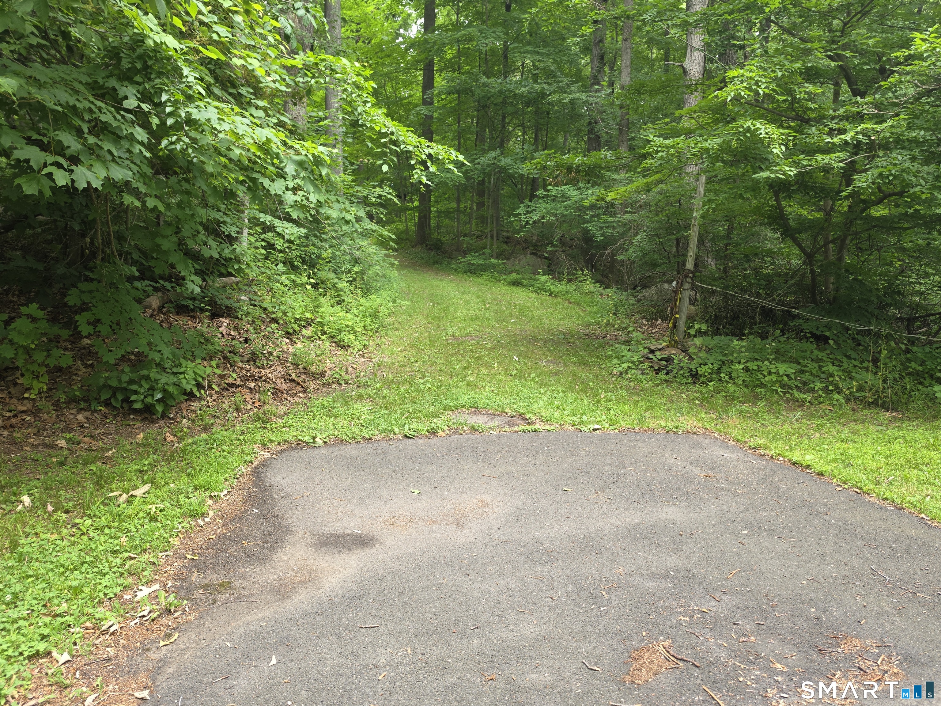 West Lake Avenue Guilford CT 06437