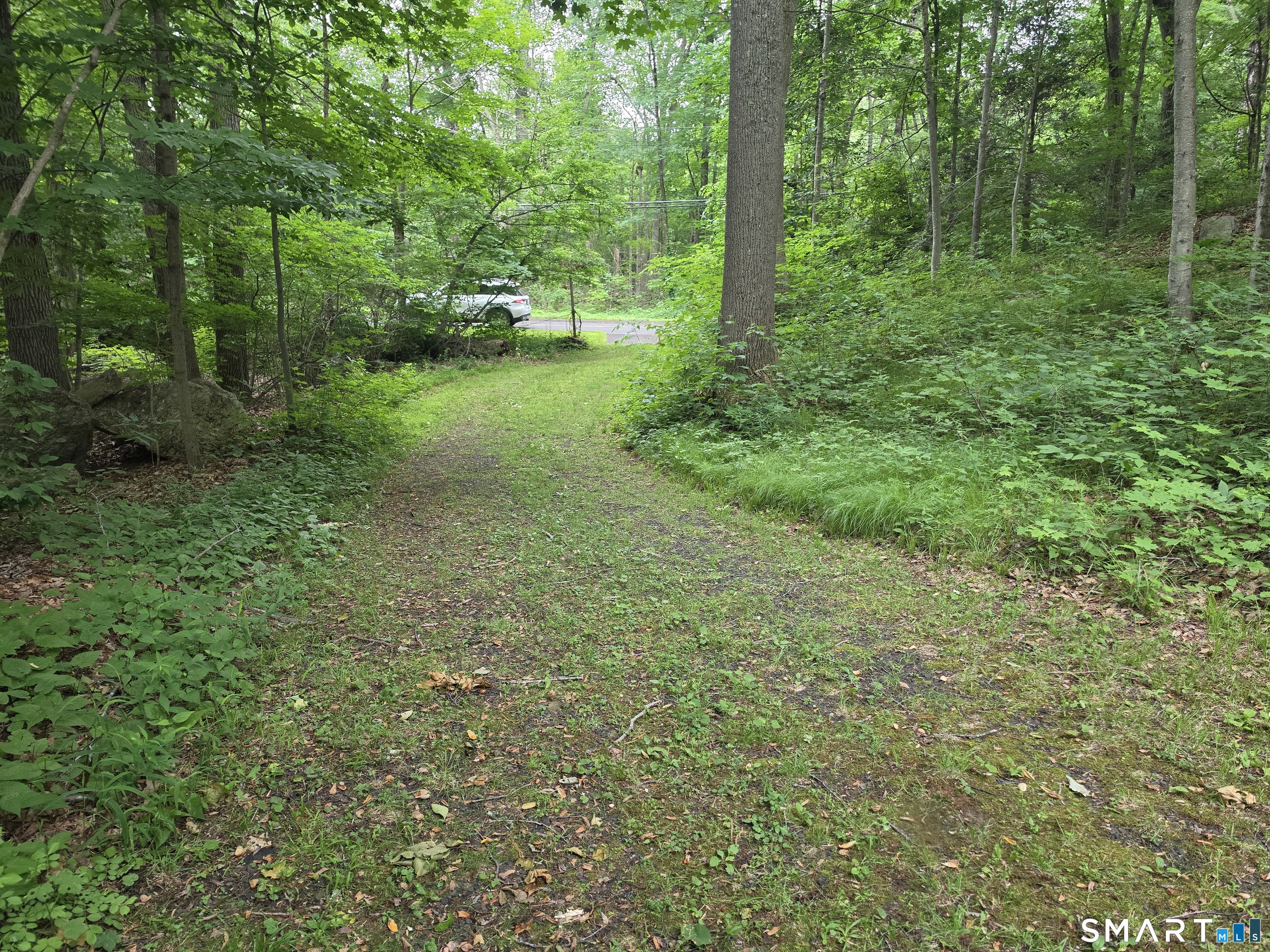 West Lake Avenue Guilford CT 06437