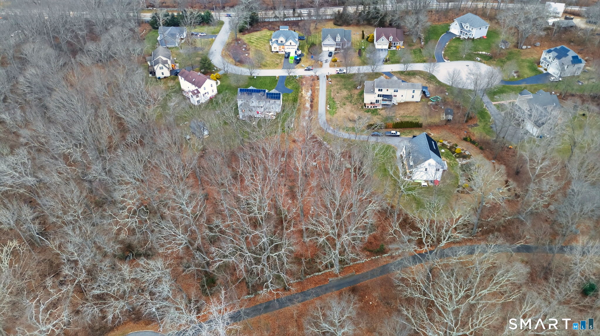 9 Arrowhead Trail Waterford CT 06385