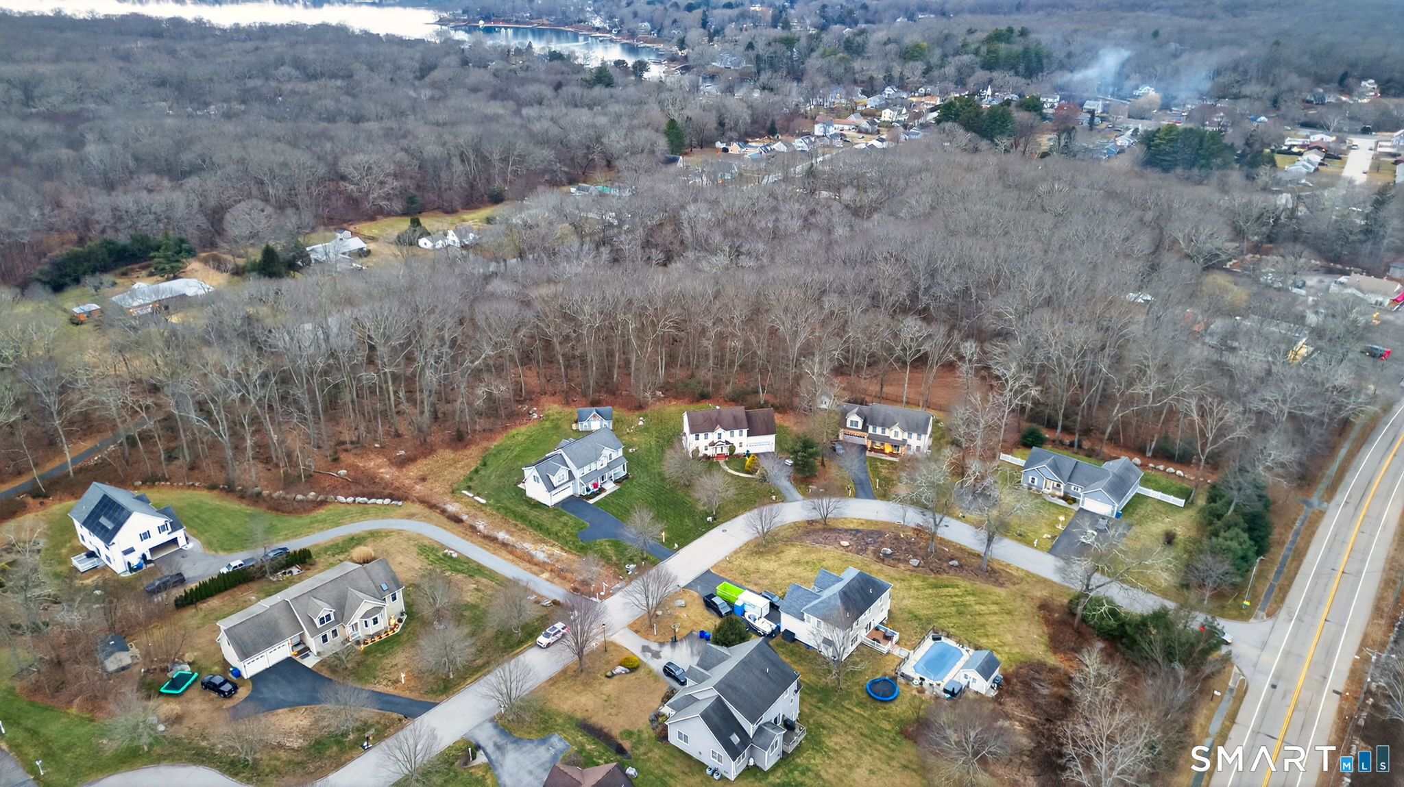 9 Arrowhead Trail Waterford CT 06385