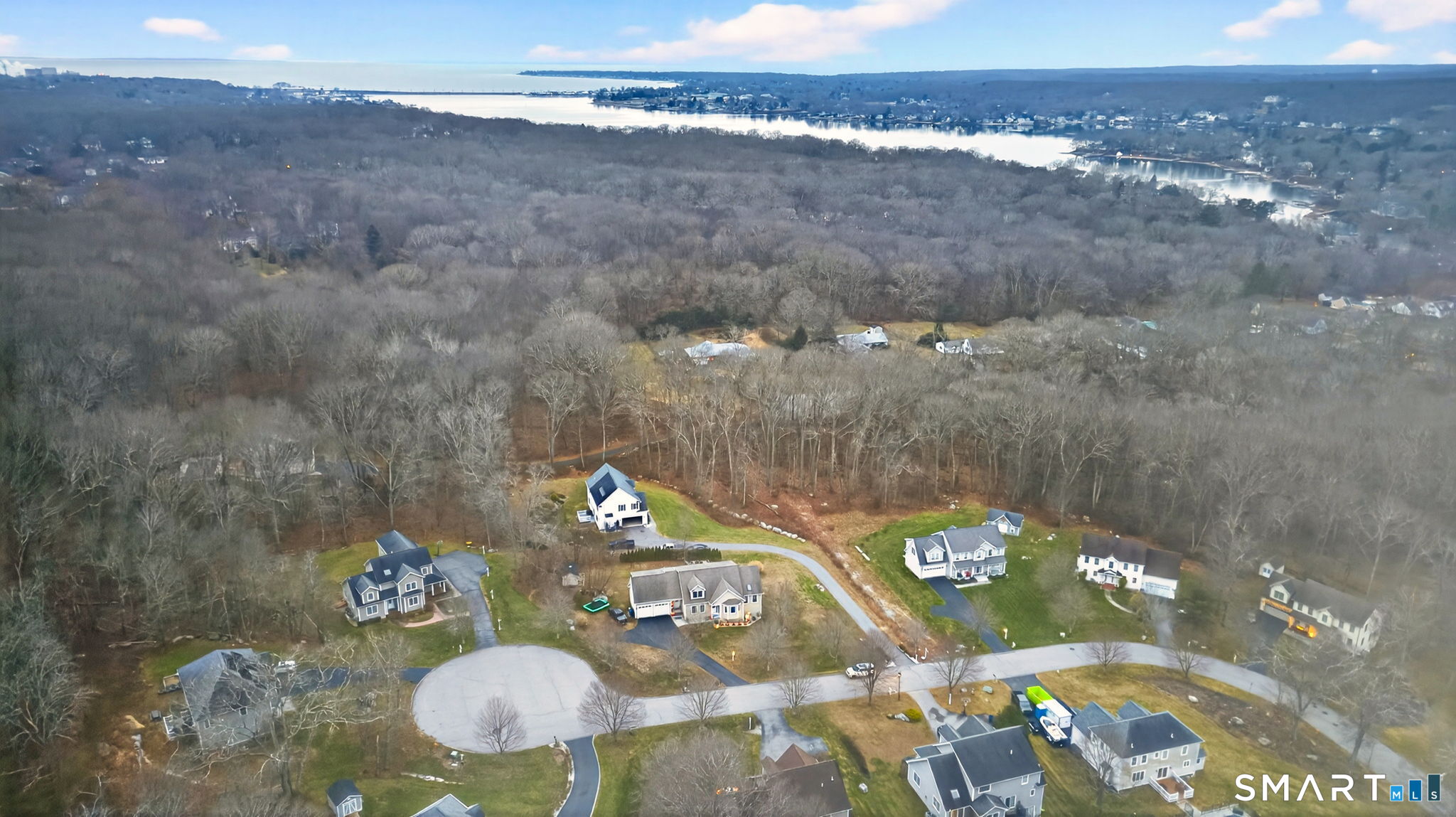 9 Arrowhead Trail Waterford CT 06385