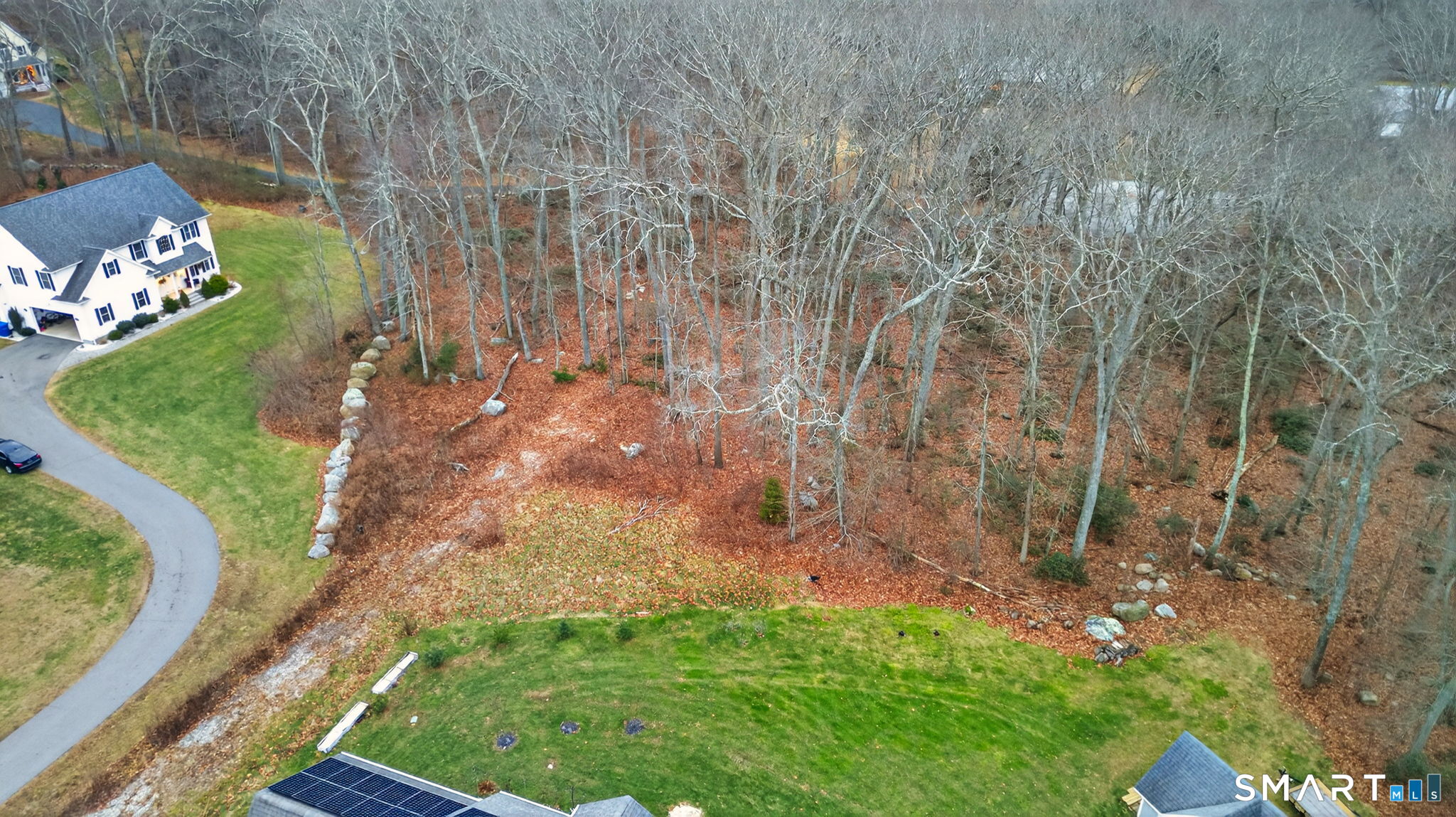 9 Arrowhead Trail Waterford CT 06385