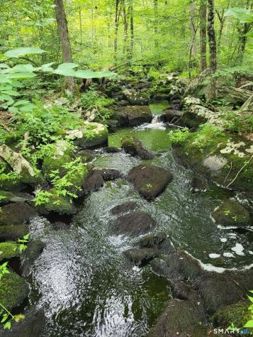 305 Tripp Hollow Road Brooklyn CT 06234