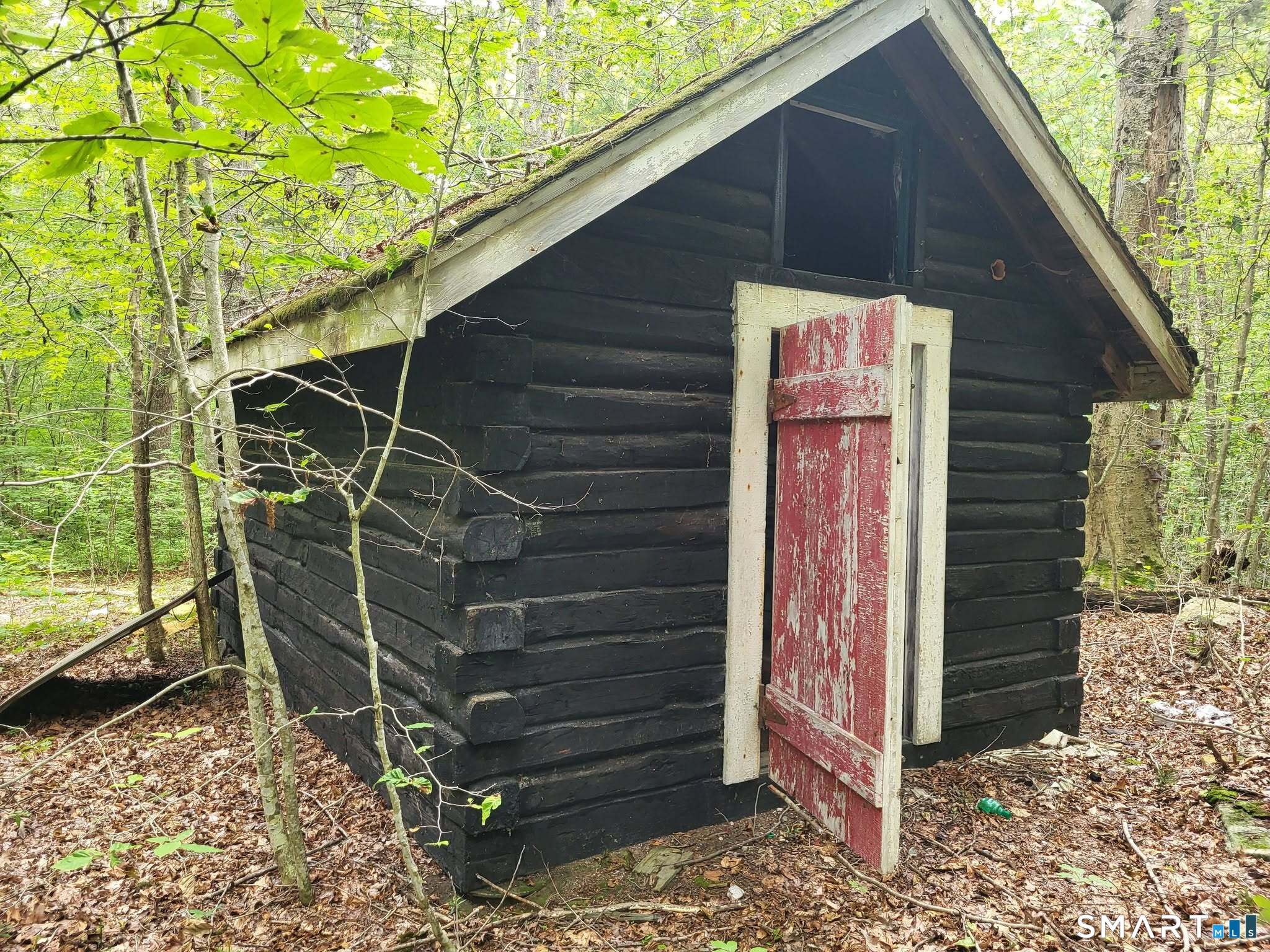 305 Tripp Hollow Road Brooklyn CT 06234