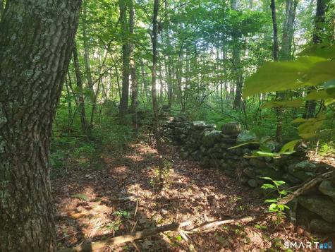 305 Tripp Hollow Road Brooklyn CT 06234