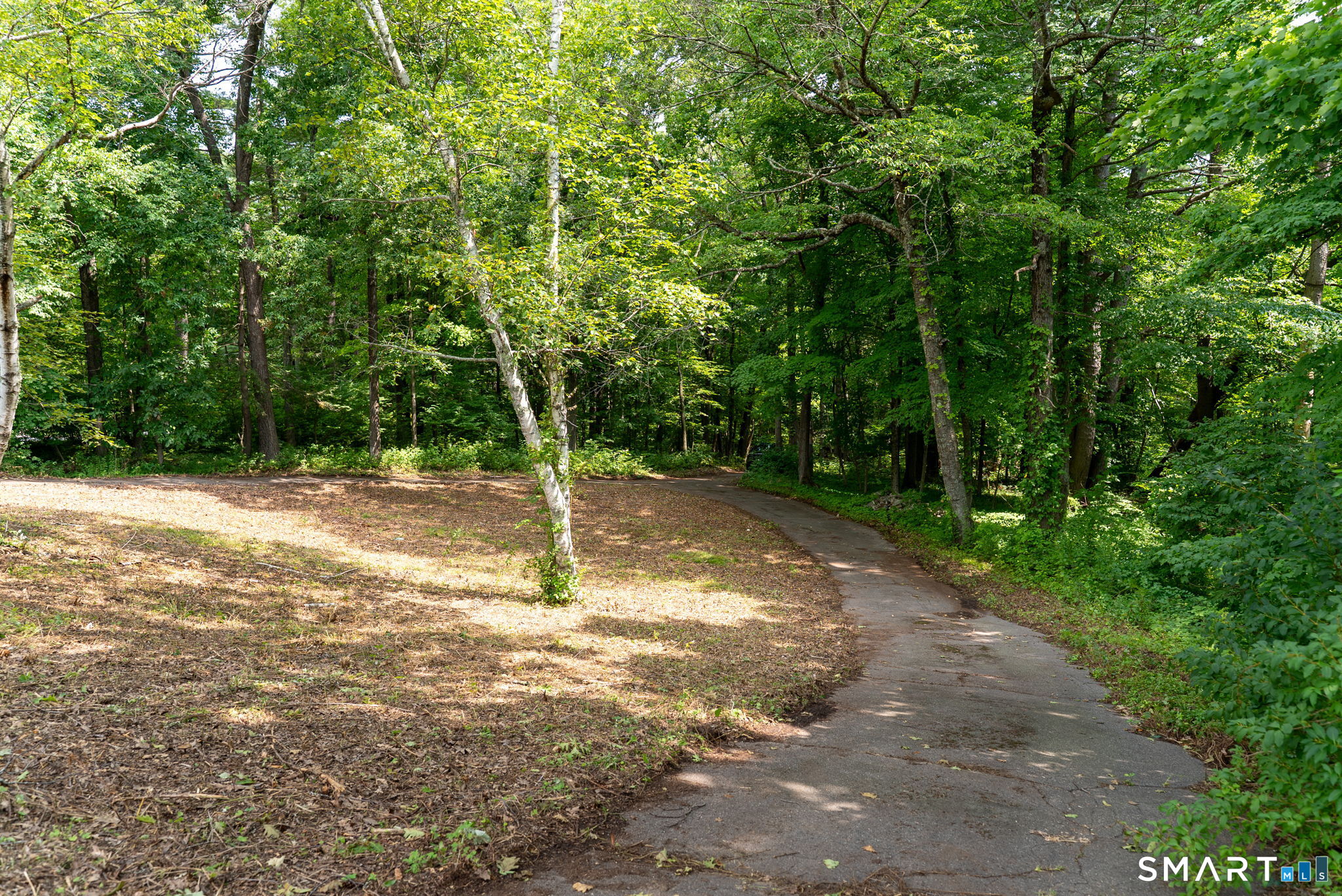529 Deercliff Road Avon CT 06001