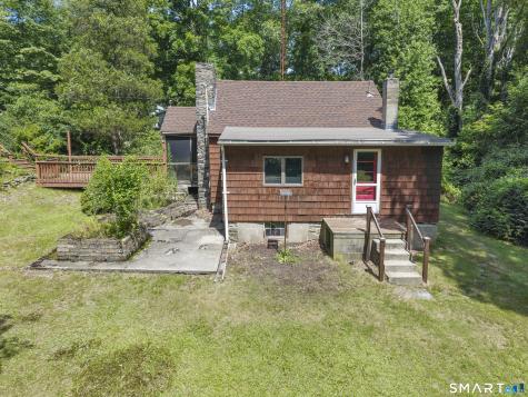 23 Route 81 Killingworth CT 06419