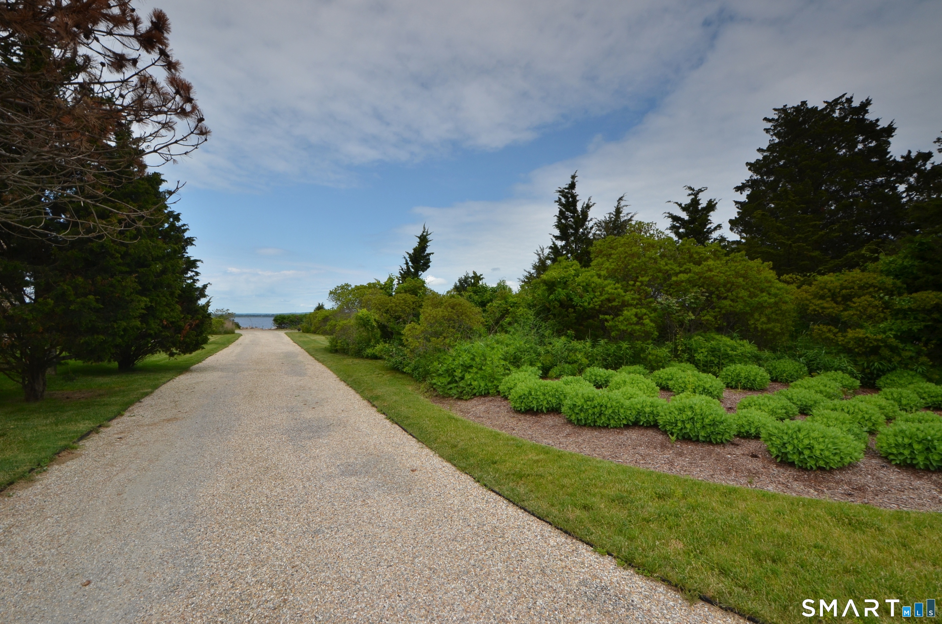 101-A Sequassen Avenue Old Saybrook CT 06475