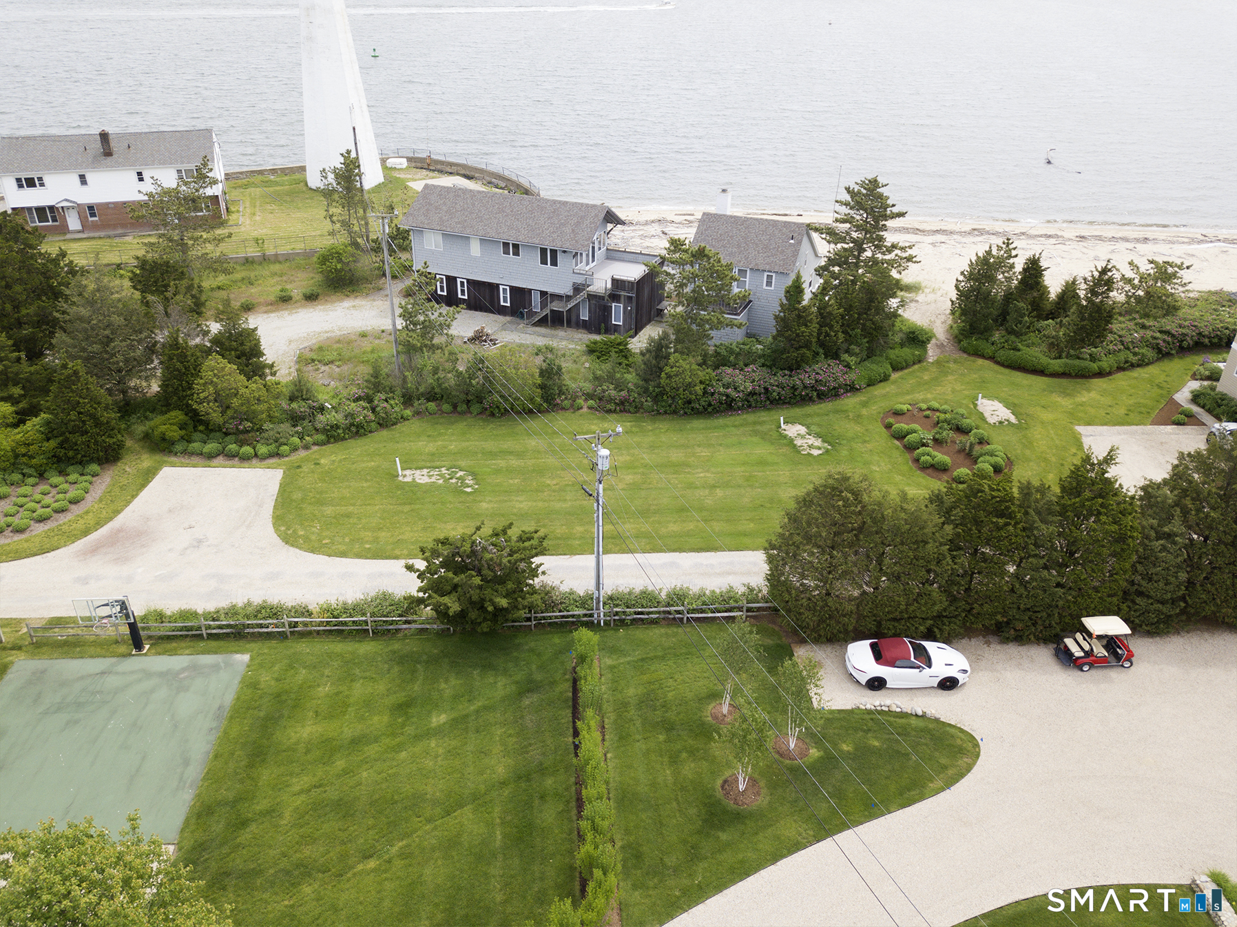 101-A Sequassen Avenue Old Saybrook CT 06475