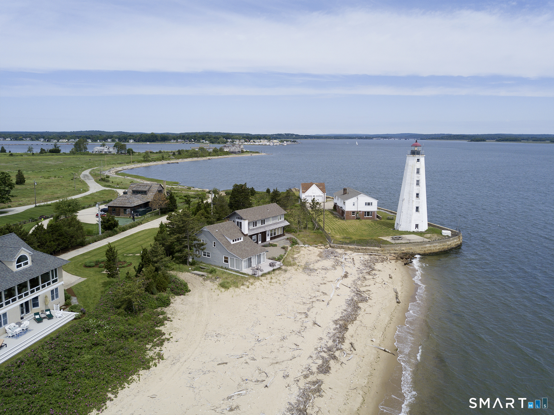 101-A Sequassen Avenue Old Saybrook CT 06475