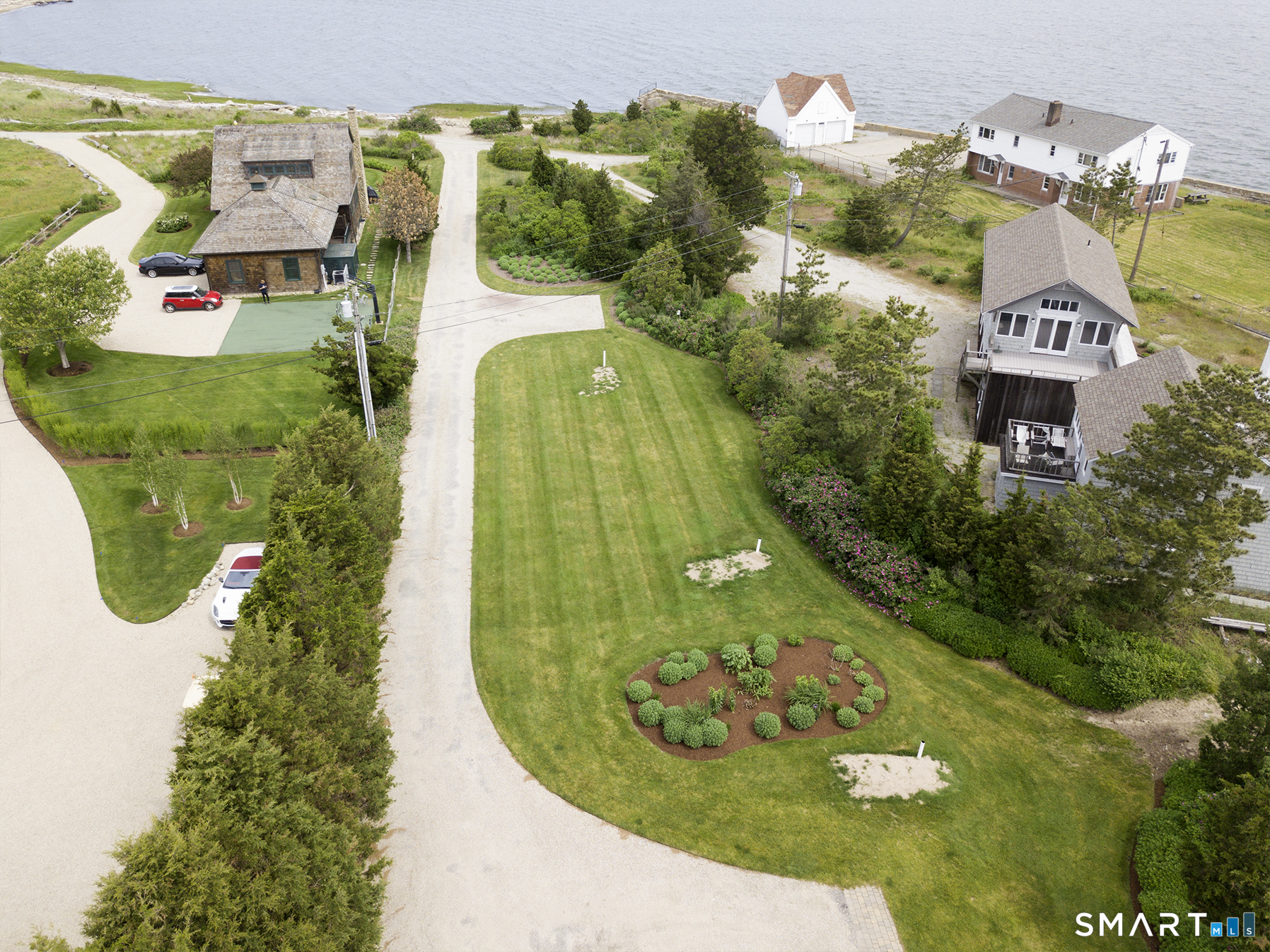 101-A Sequassen Avenue Old Saybrook CT 06475