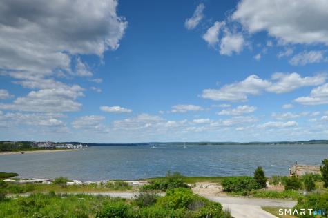 101-A Sequassen Avenue Old Saybrook CT 06475
