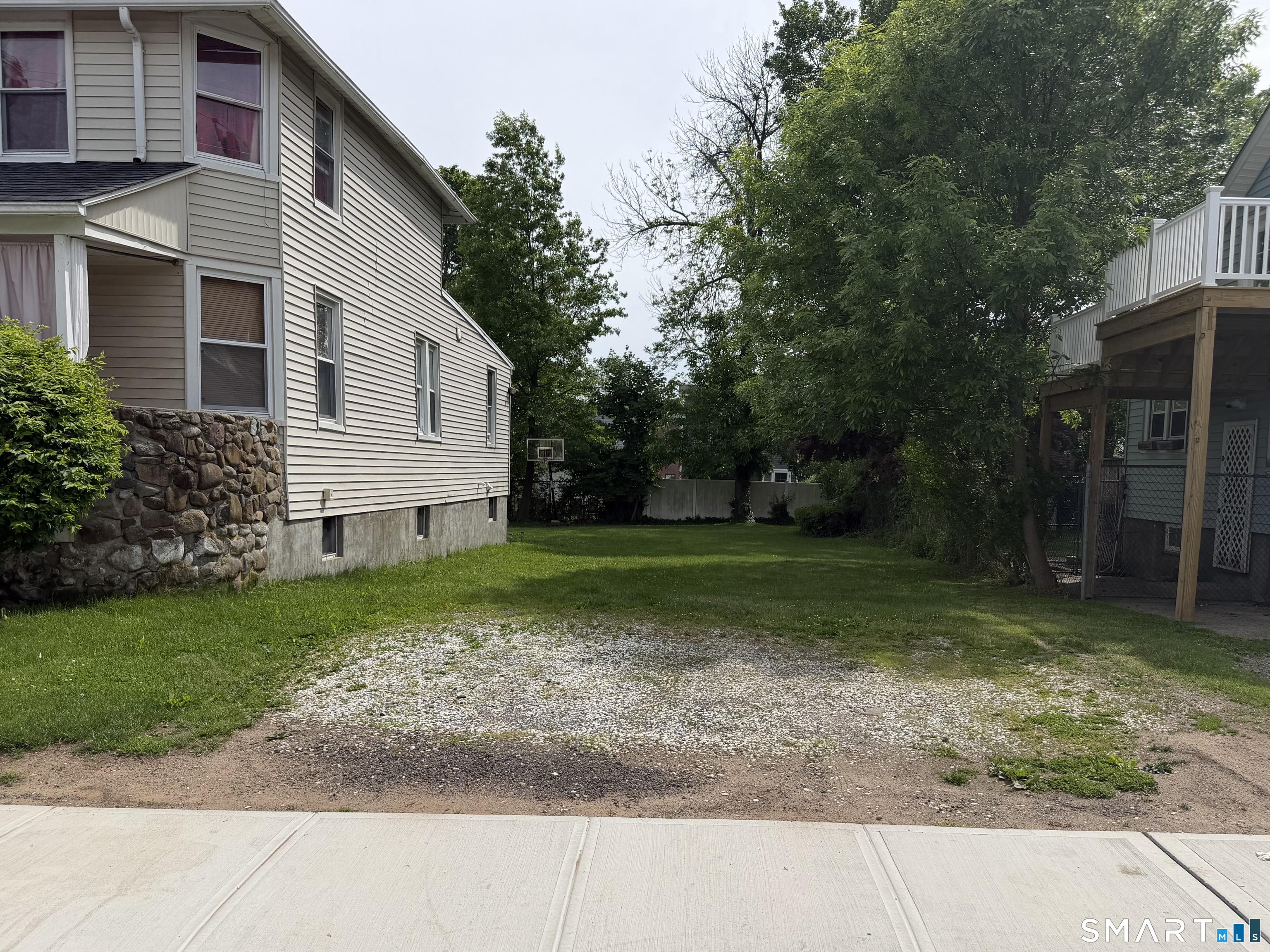 30 Arlington Street West Haven CT 06516