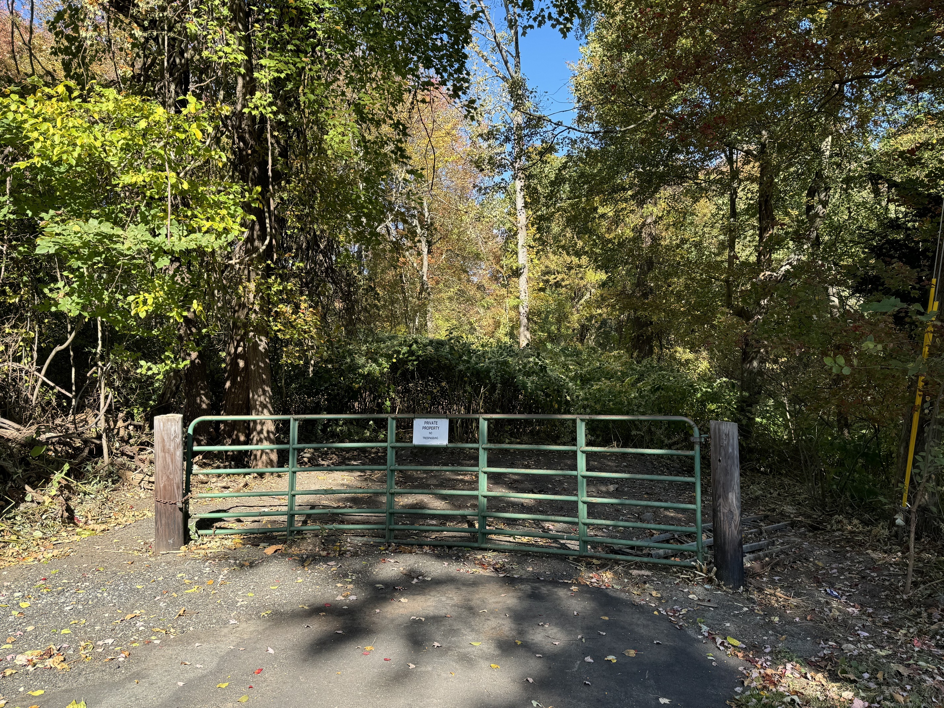 Old Colonial Road Watertown CT 06795