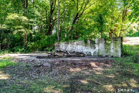 631 South Plains Road Litchfield CT 06759