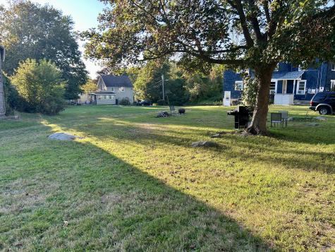 25 Menghi Street New London CT 06320