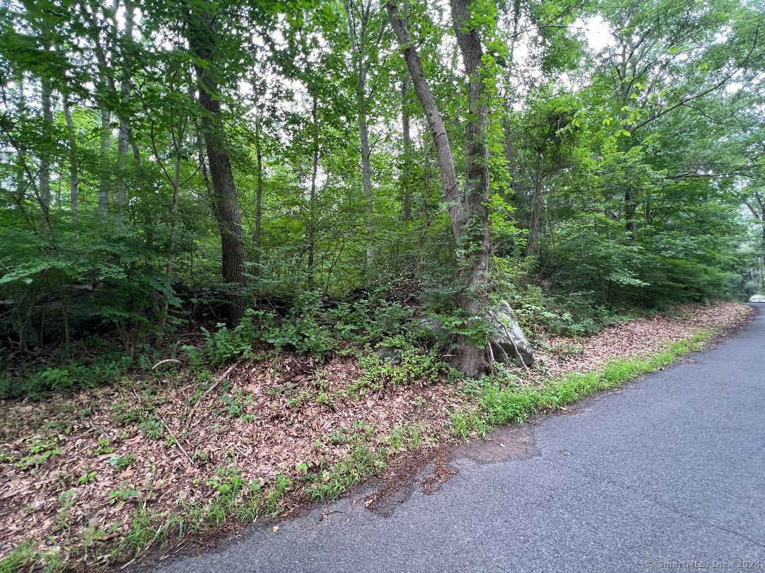 438 Cox Road Portland CT 06480