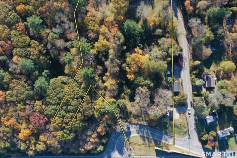 22 Yantic Lane Norwich CT 06360