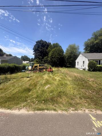 Milton Avenue Waterbury CT 06701