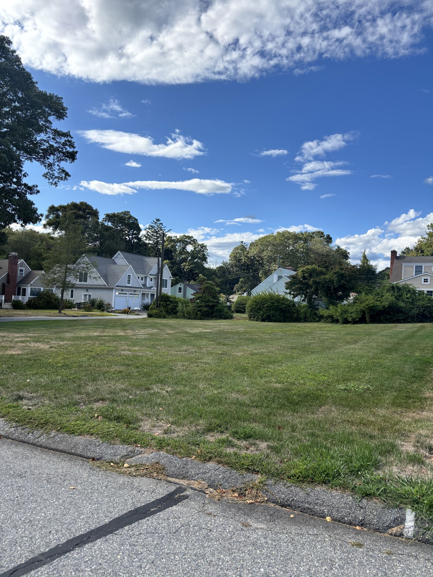 61 Whitecap Road East Lyme CT 06357