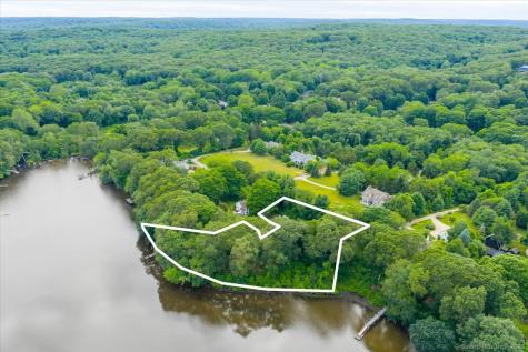 41B River Road Essex CT 06426