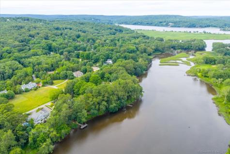 41B River Road Essex CT 06426